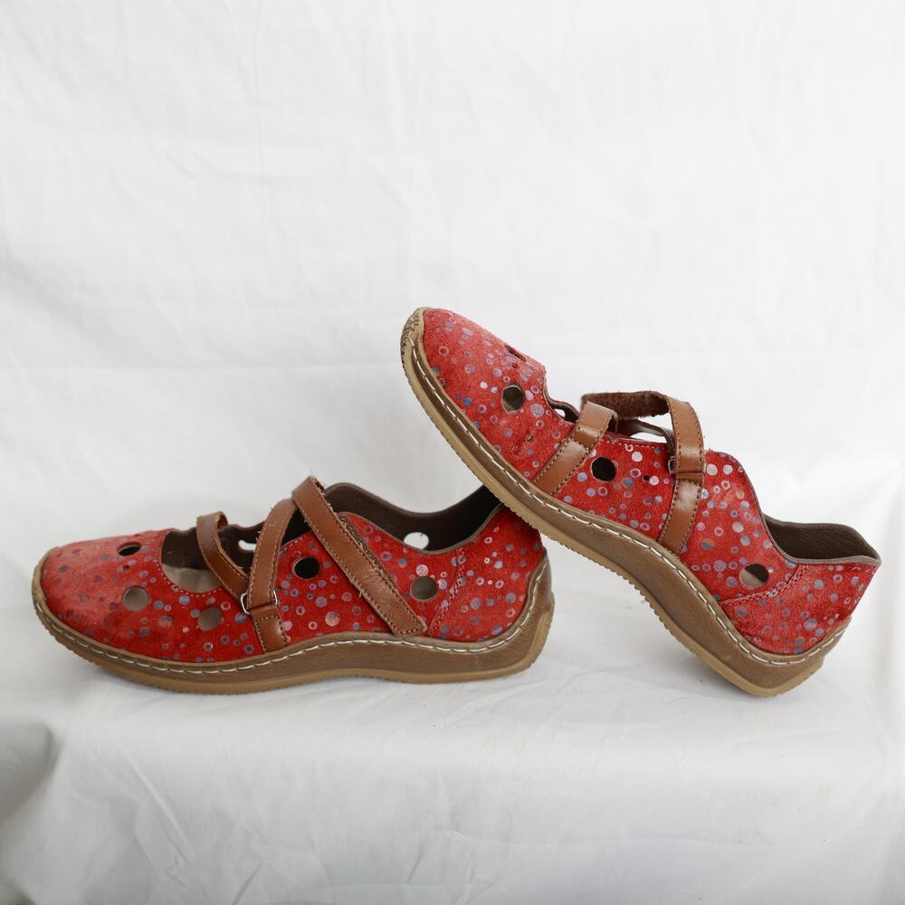 Rieker Celia 87 Anti Stress Suede Mary JaneFlats Size EUC sz 37 or‎ 6.5